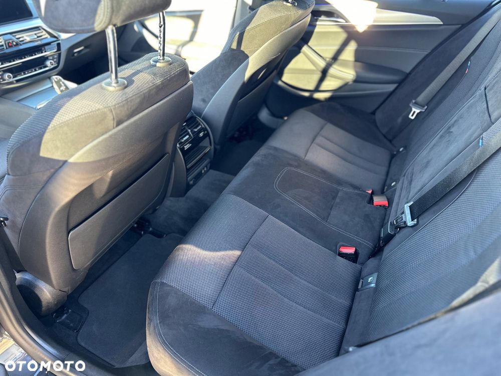 BMW Seria 5 518d mHEV M Sport sport - 4