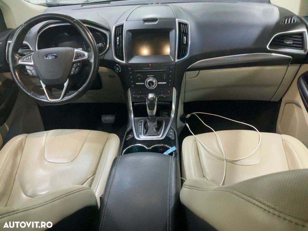 Ford Edge 2.0 TDCi Bi-Turbo 4x4 Titanium - 4