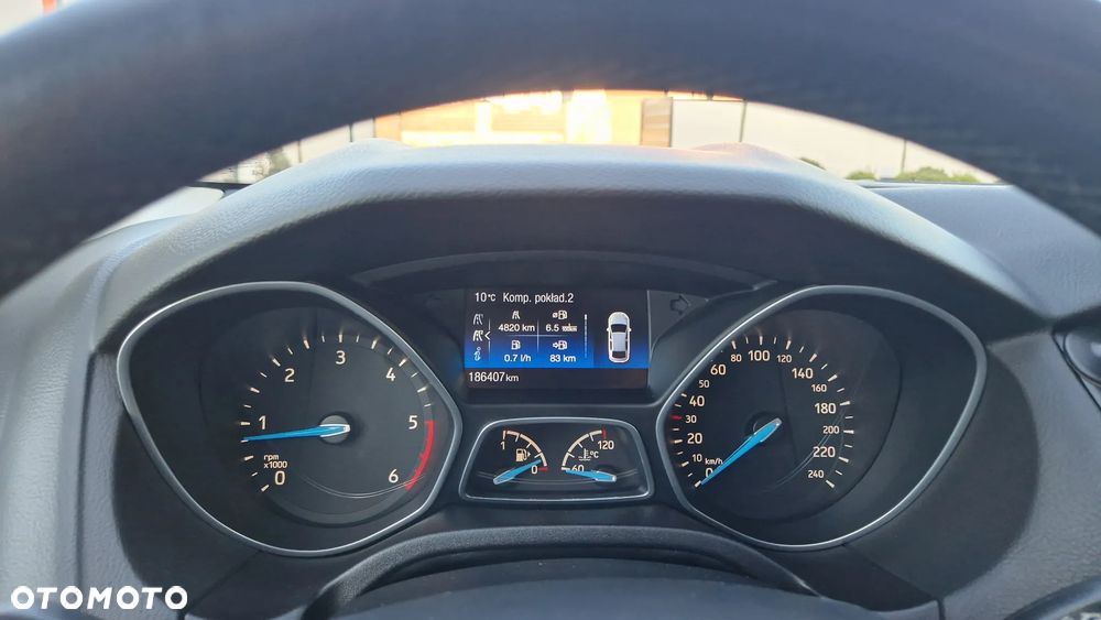 Ford Focus 1.5 TDCi DPF Start-Stopp-System Titanium - 10