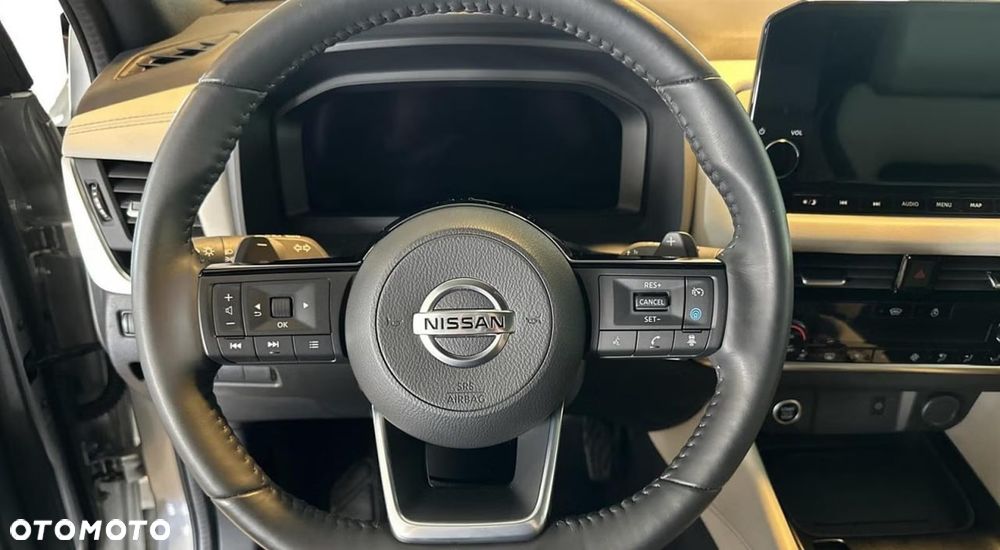 Nissan Qashqai 1.3 DIG-T DCT TEKNA - 9