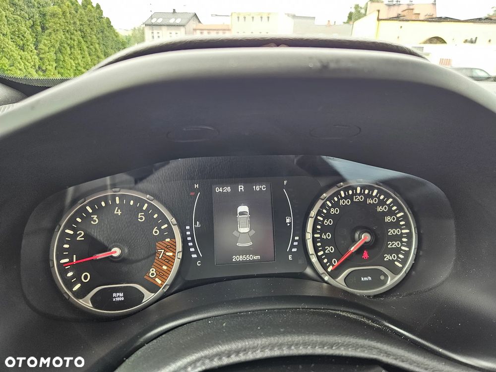 Jeep Renegade 1.3 GSE T4 Turbo Longitude FWD S&S - 24