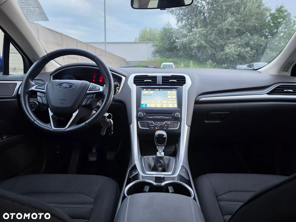 Ford Mondeo - 12