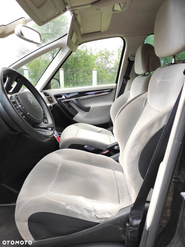 Citroën C4 Picasso 2.0 HDi Exclusive - 4