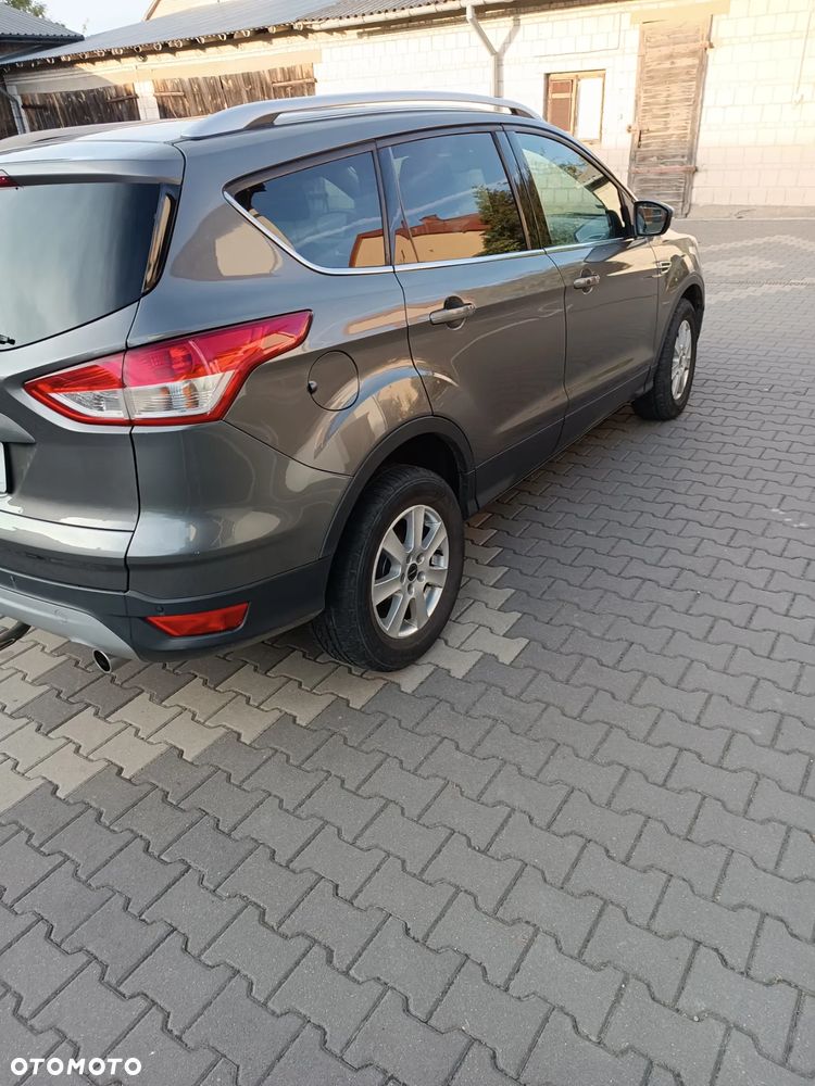 Ford Kuga 2.0 TDCi 4WD Titanium - 3