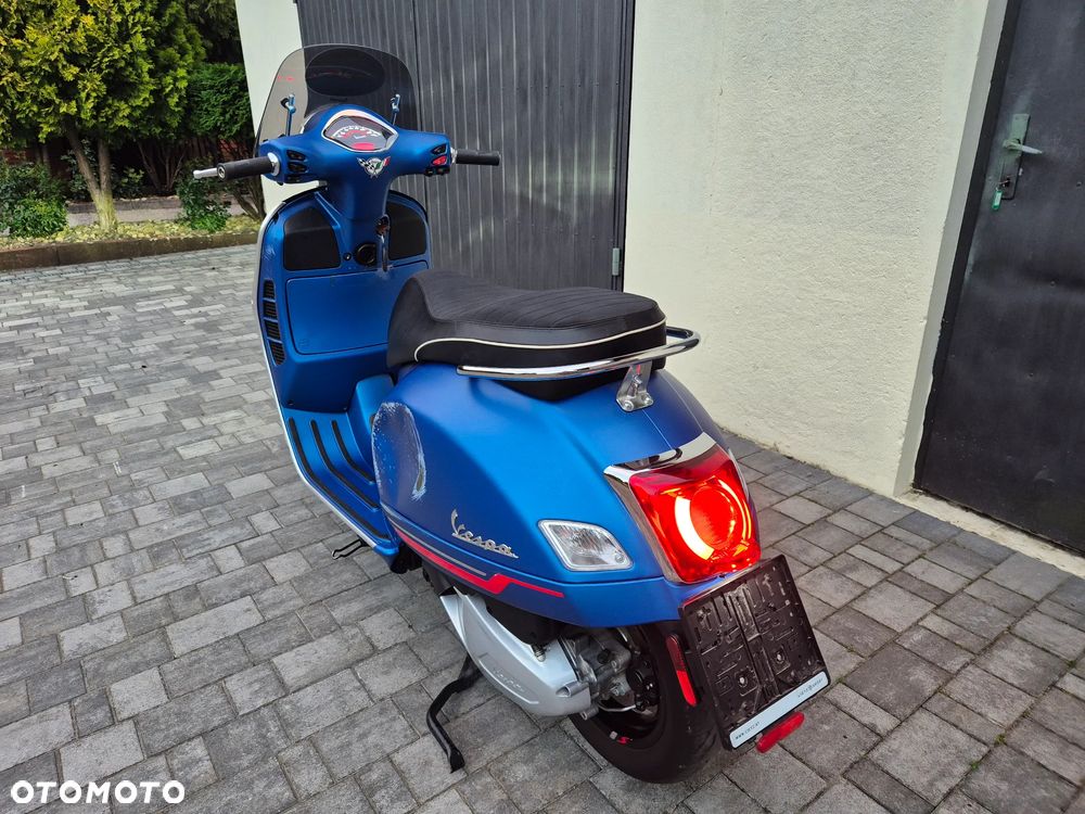 Vespa GTS - 30