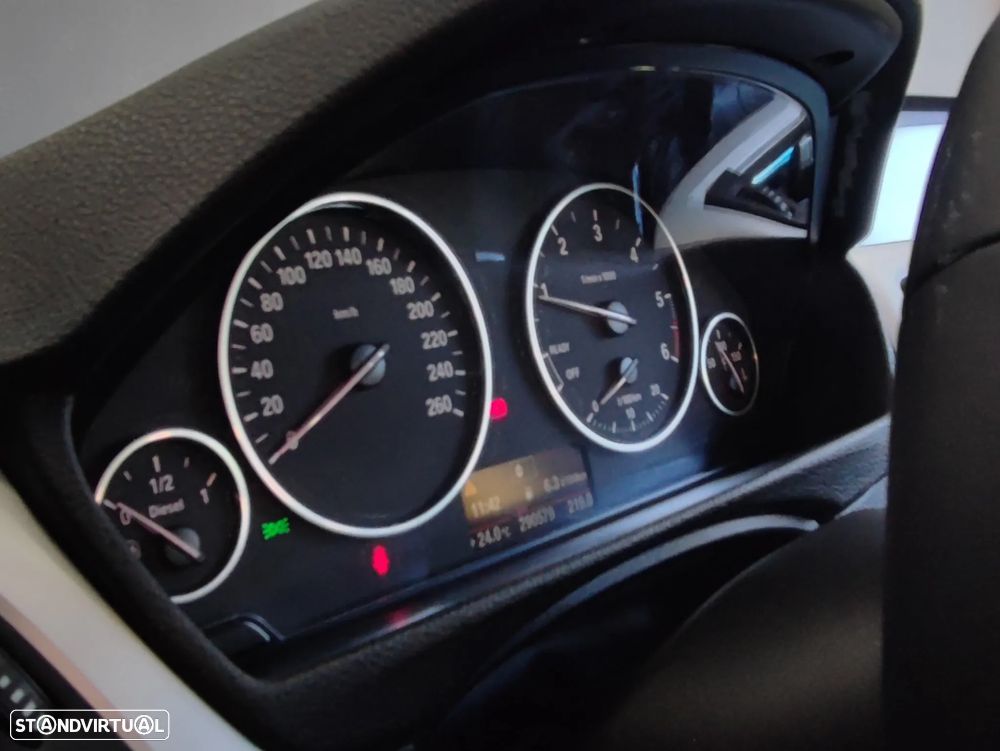 BMW 318 d DPF Edition Sport - 47