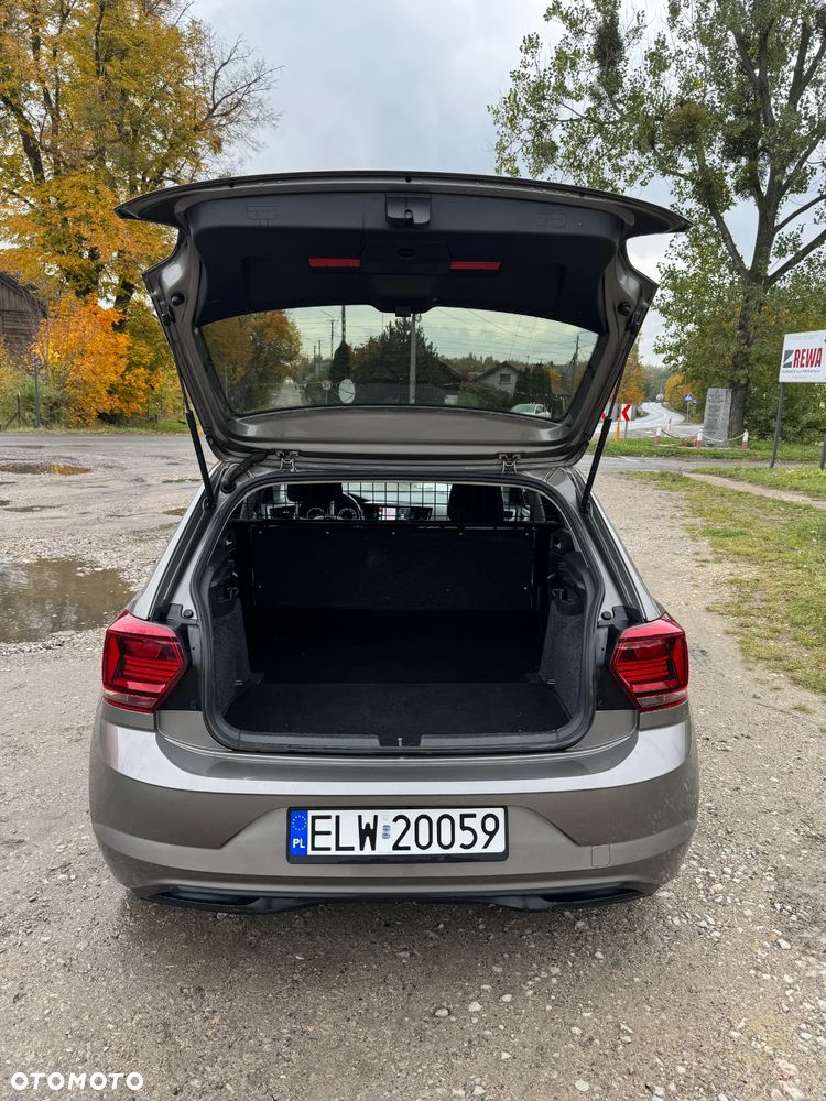 Volkswagen Polo - 12