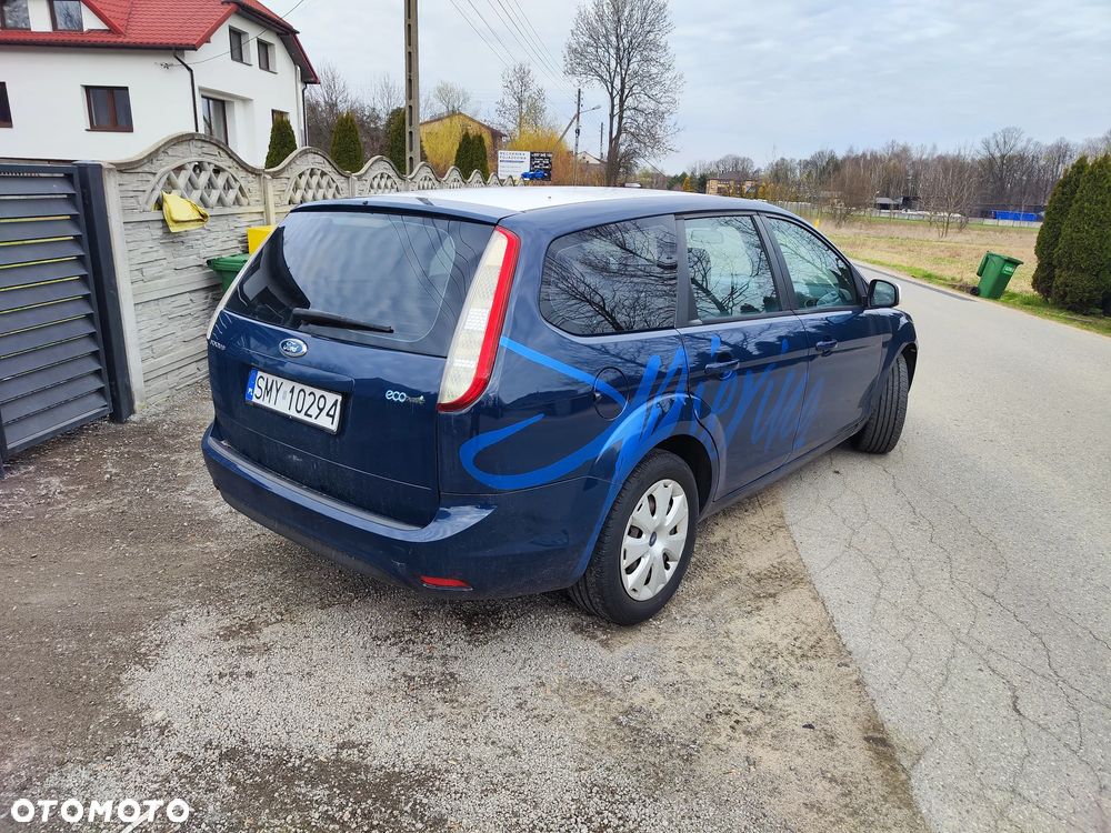 Ford Focus 1.6 TDCi DPF Style+ - 9