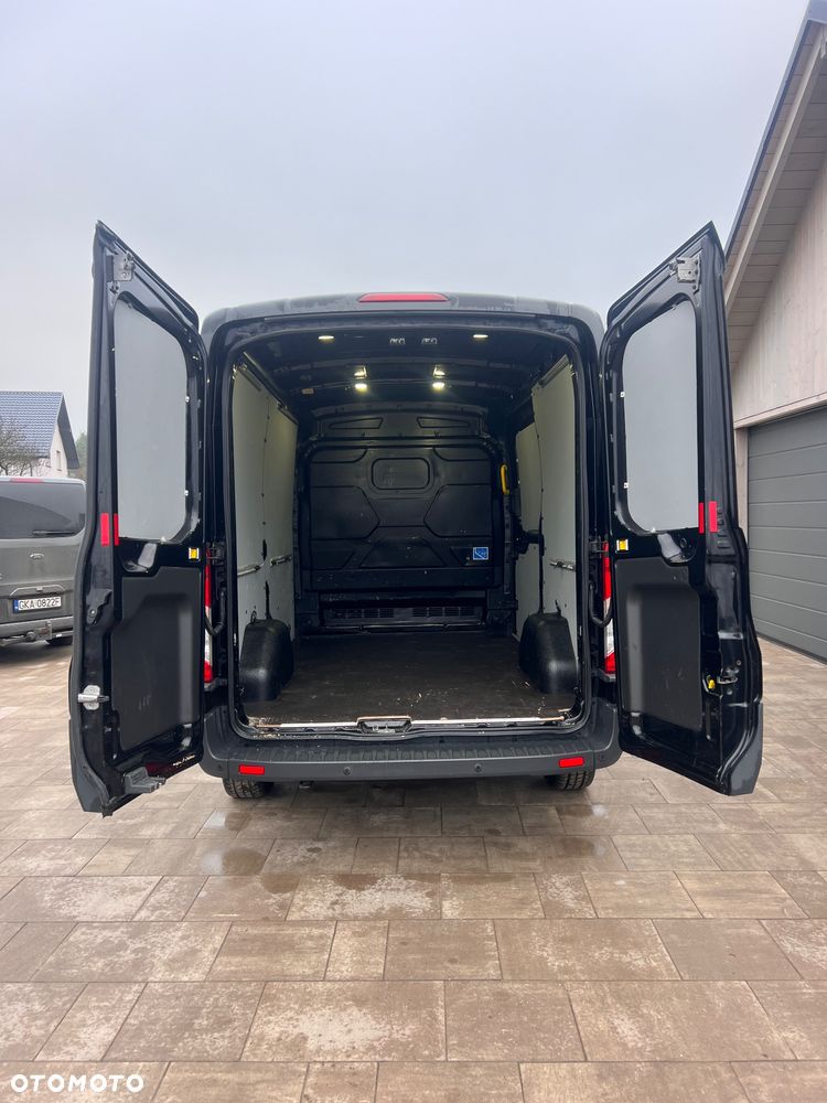 Ford Transit - 21