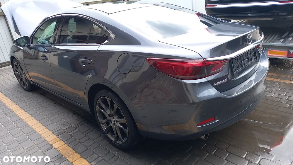 Mazda 6 - 12
