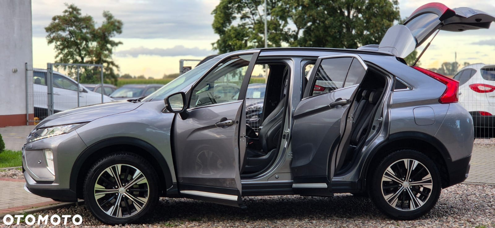 Mitsubishi Eclipse Cross - 17