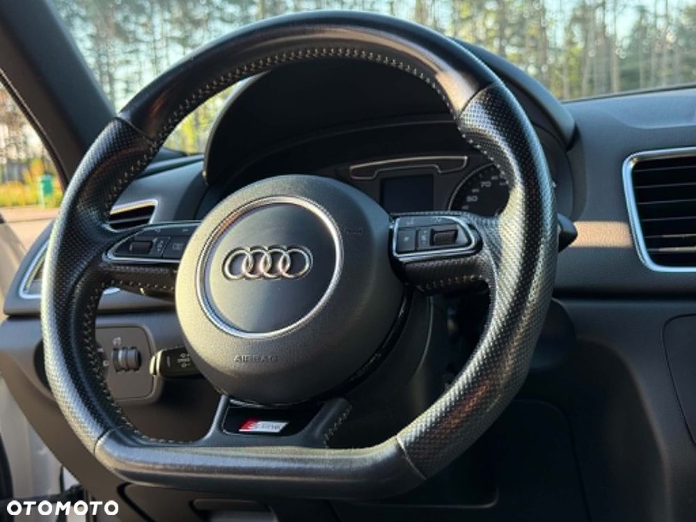 Audi Q3 2.0 TDI Quattro S tronic design - 17