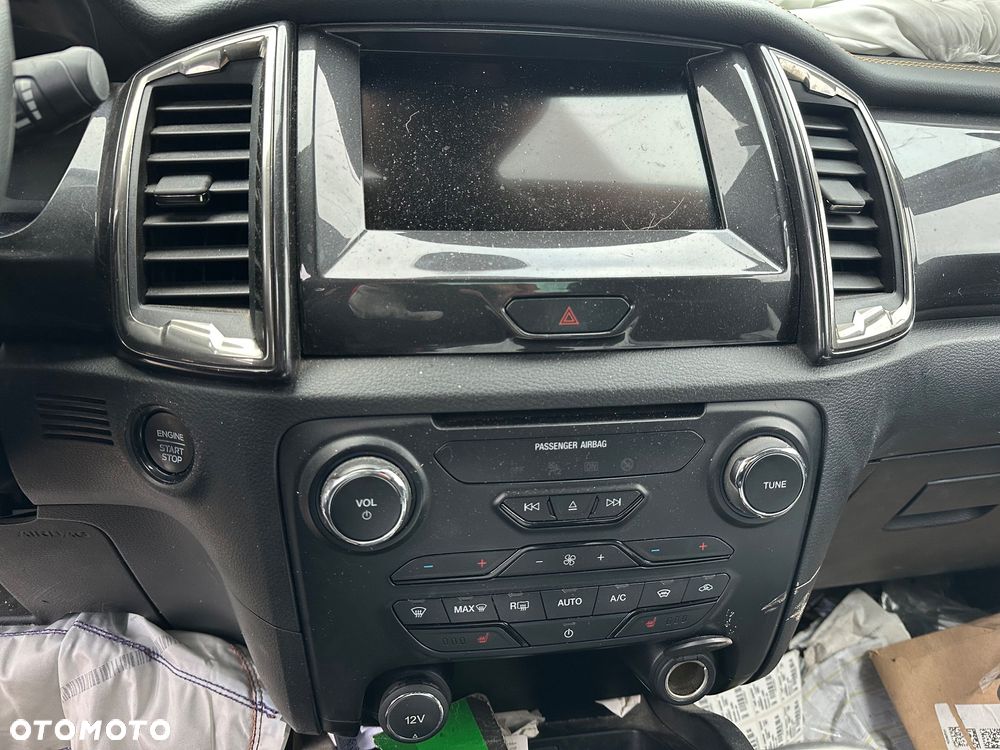 Ford Ranger 2.0 EcoBlue 4x4 DC Wildtrak - 24