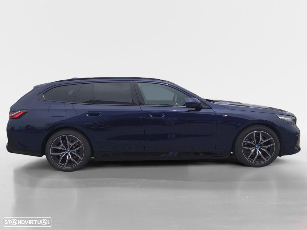 BMW 530 e Pack Desportivo M - 6