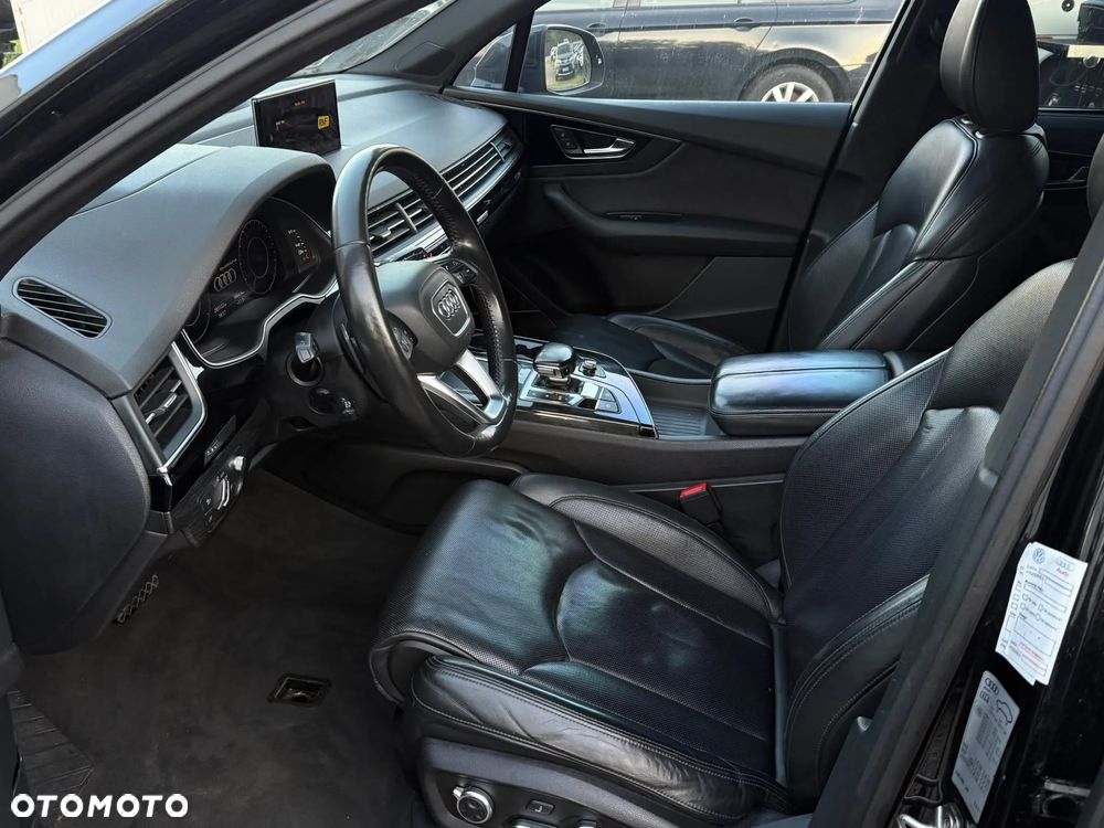 Audi Q7 3.0 TDI Quattro Tiptr - 14