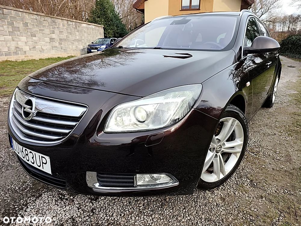 Opel Insignia 2.0 CDTI 4x4 Design Edition - 1