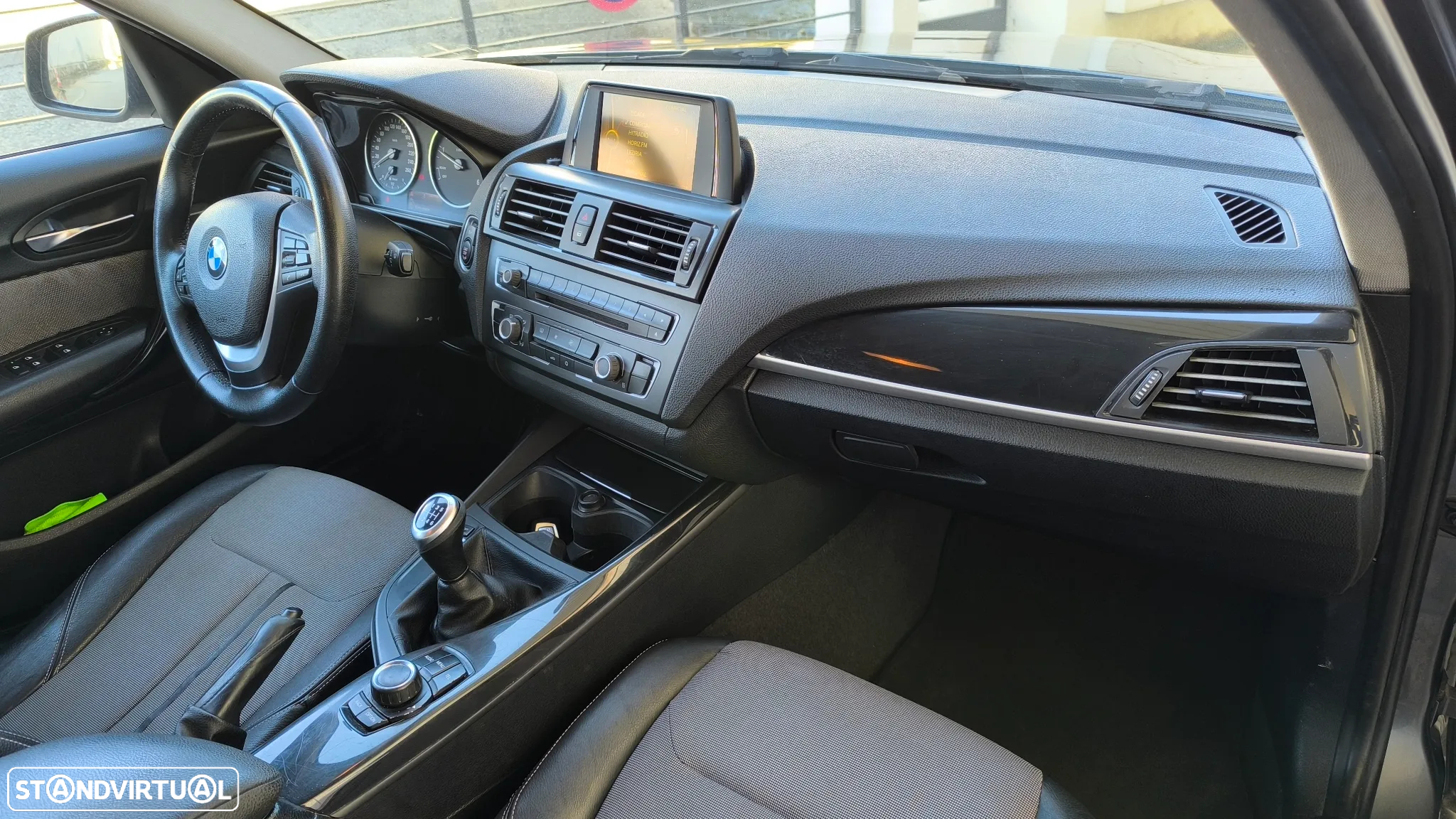BMW 116 d EDynamics Line Urban - 24