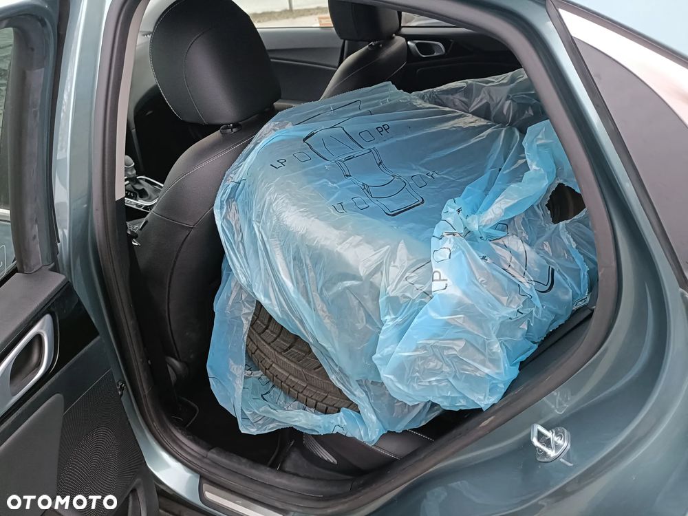 Kia XCeed 1.6 GDI PHEV Business Line DCT - 17