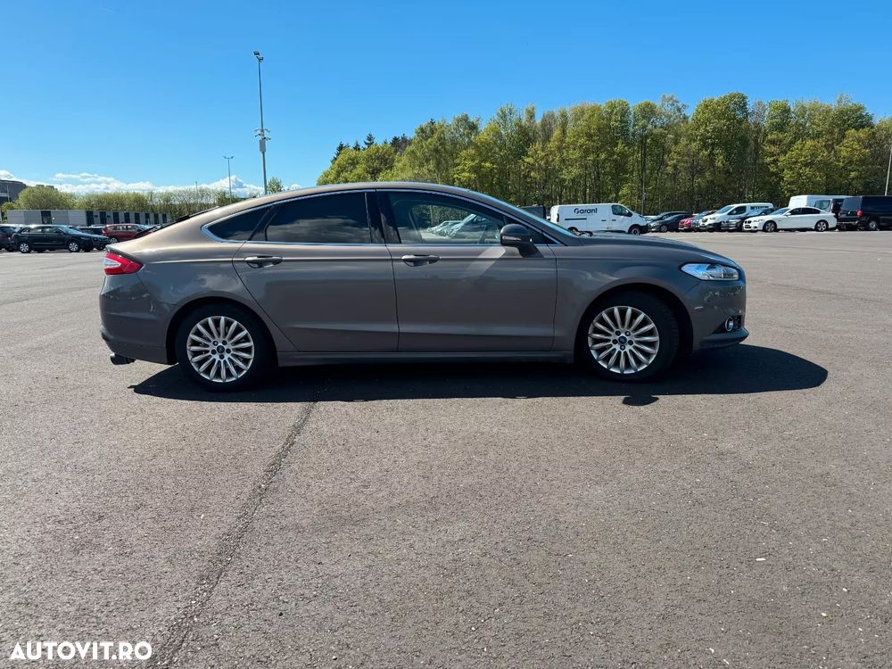 Ford Mondeo 2.0 TDCi Powershift Titanium - 3