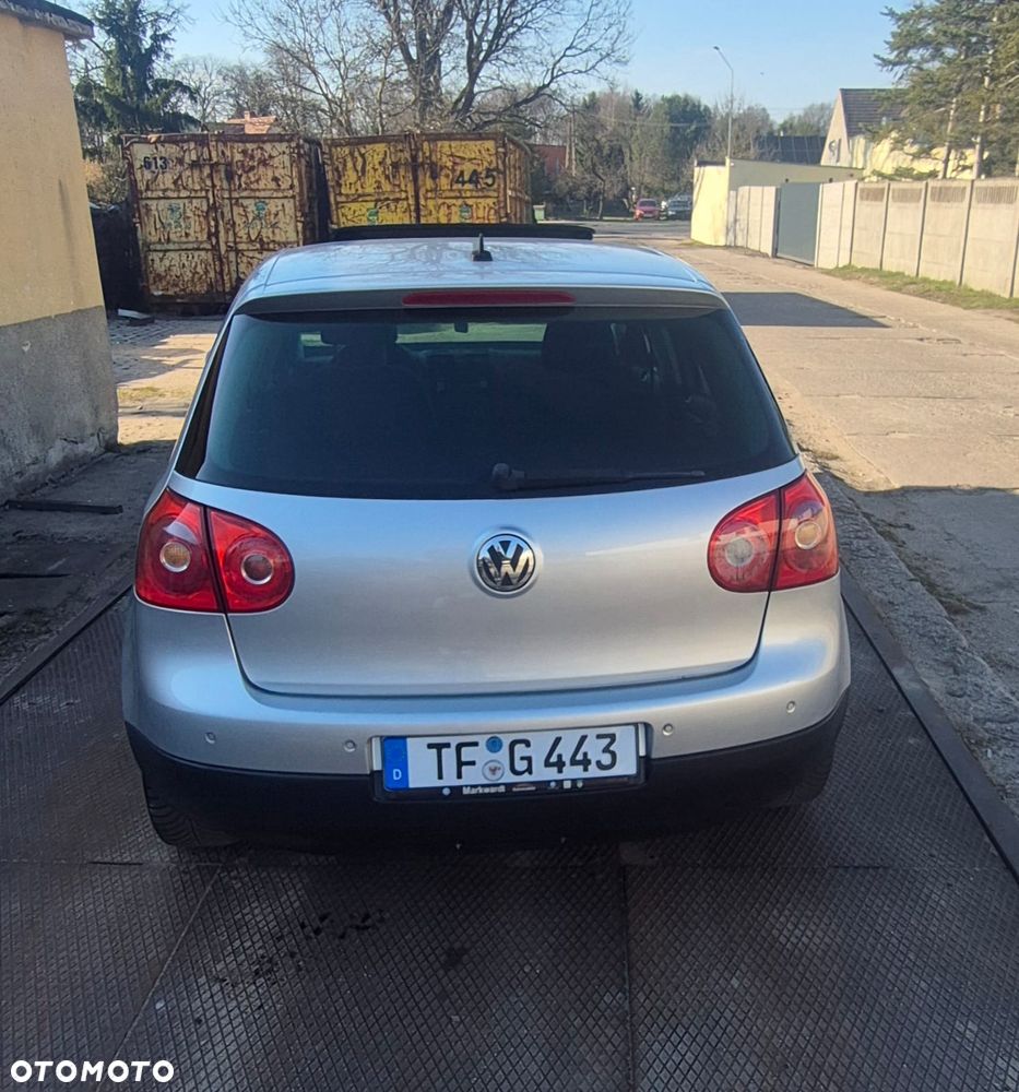 Volkswagen Golf 1.6 FSI Goal - 17