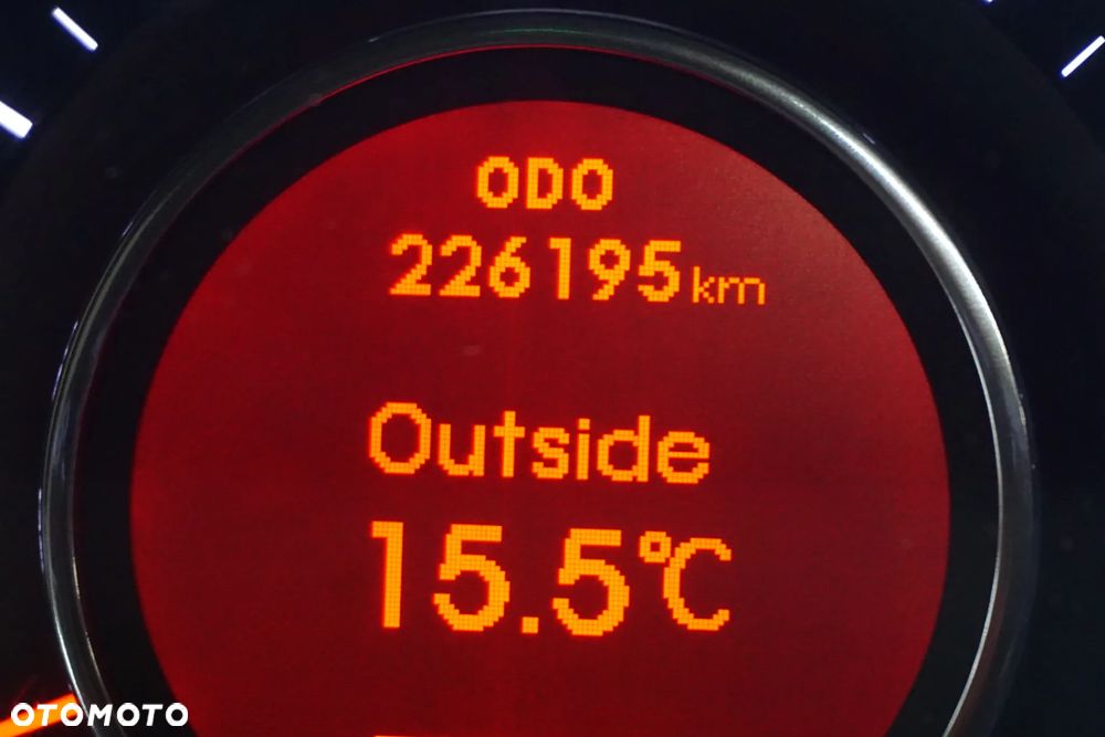 Kia Sportage 2.0 CRDI 4WD Automatik Spirit - 31