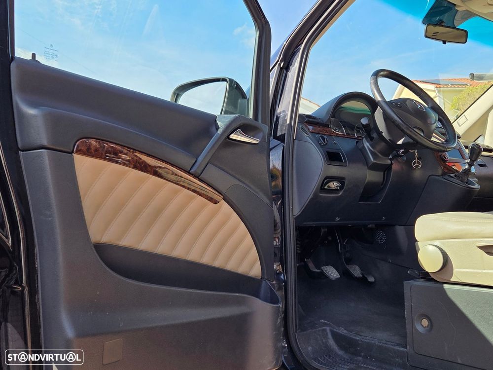 Mercedes-Benz Viano - 10