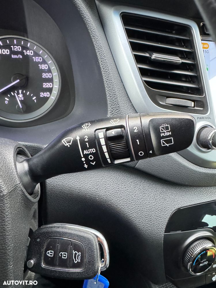 Hyundai Tucson blue 1.7 CRDi 2WD Advantage - 19