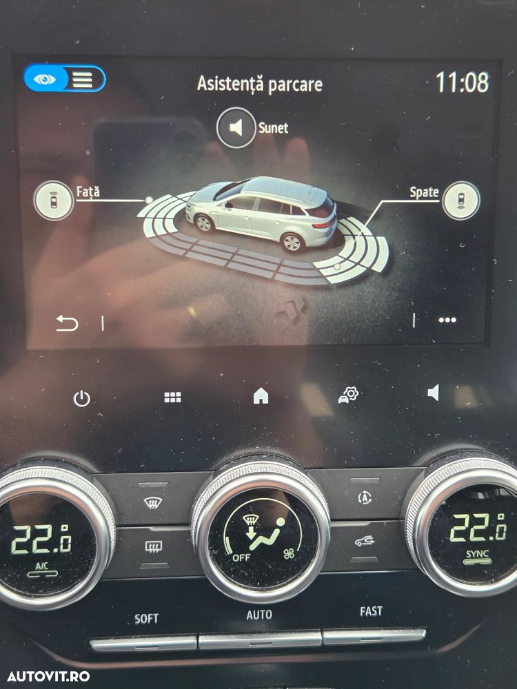 Renault Megane TCe 140 GPF LIMITED - 14