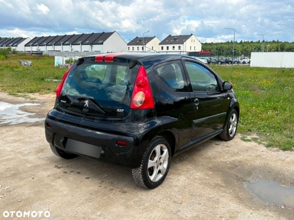 Peugeot 107 1.0 Trendy - 6