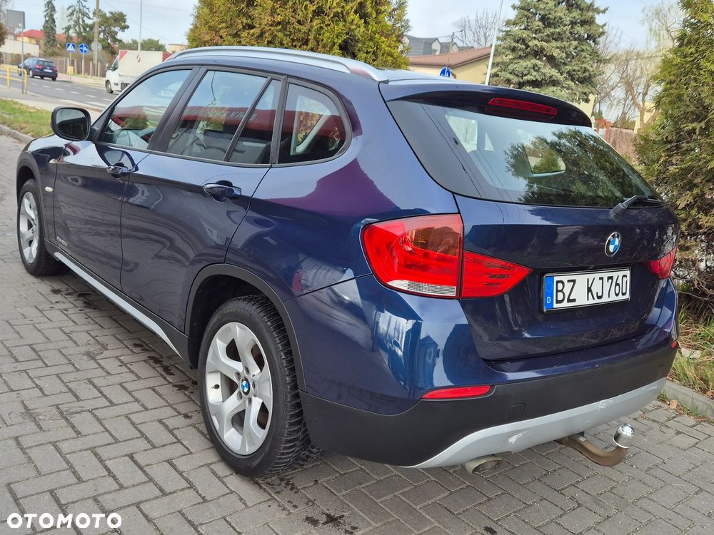 BMW X1 xDrive20d - 10