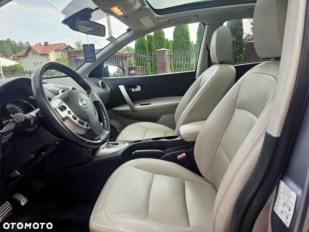 Nissan Qashqai 2.0 Tekna Premium CVT - 17