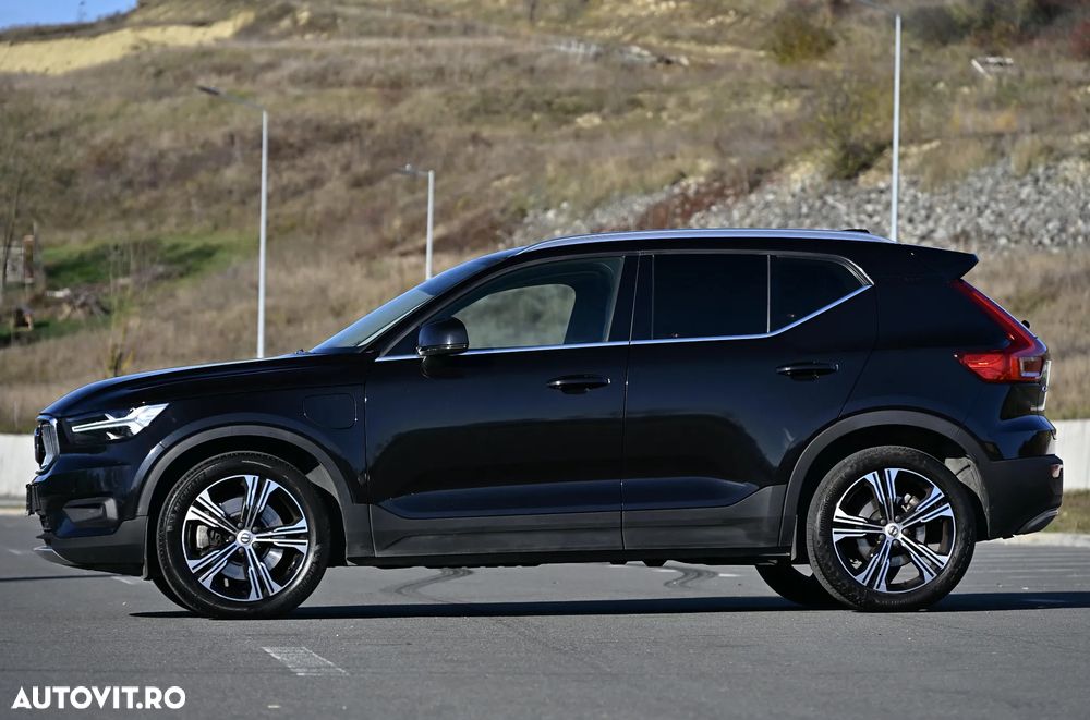 Volvo XC 40 Recharge T5 Twin Engine AT7 Inscription Expression - 4