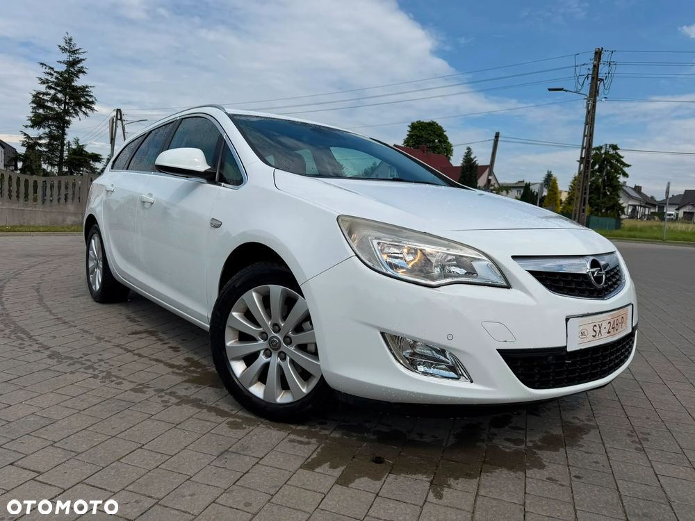 Opel Astra 2.0 CDTI Cosmo - 2
