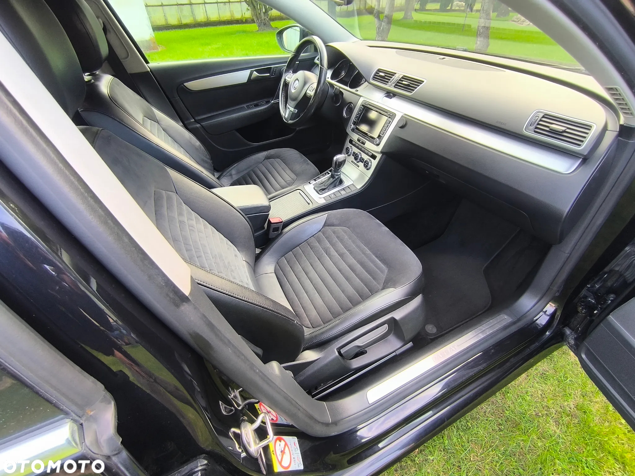 Volkswagen Passat 2.0 TDI Highline DSG - 14