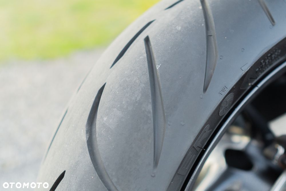Triumph Street Triple - 24