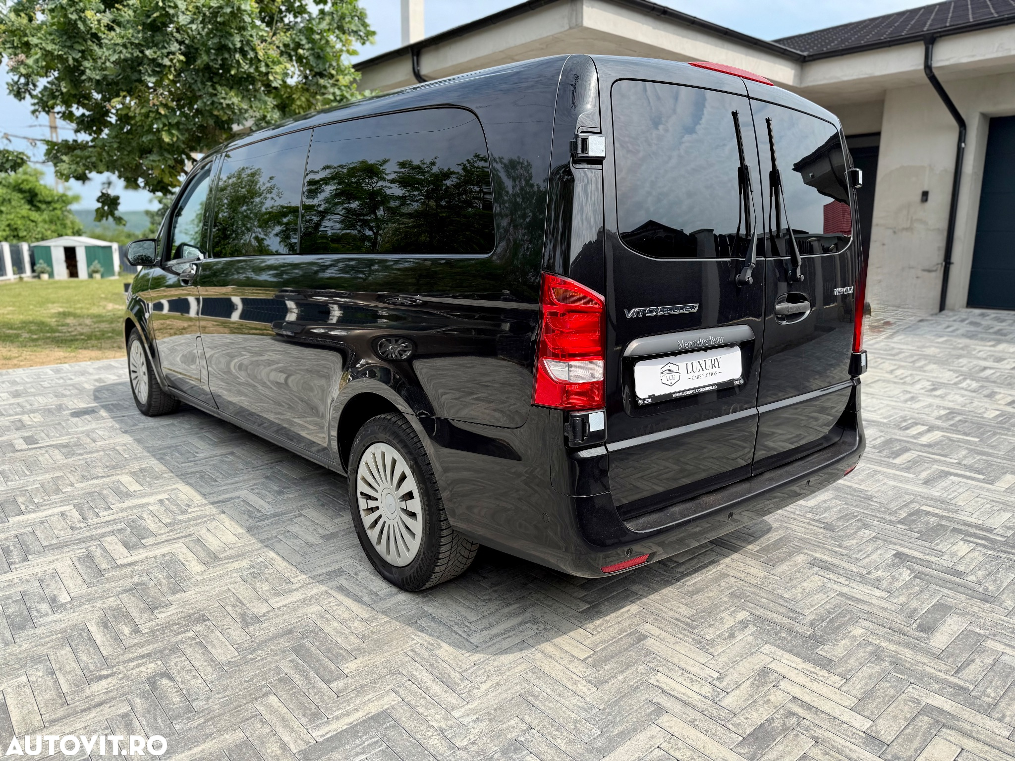 Mercedes-Benz Vito 119 CDI 4MATIC Tourer Lang Aut. EDITION - 2