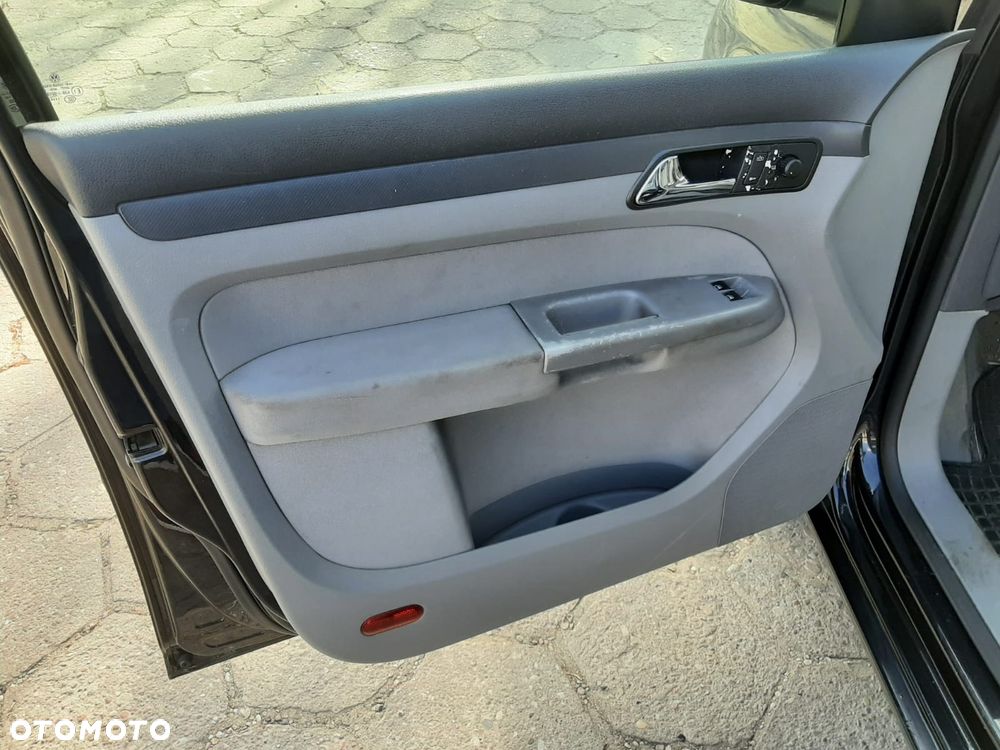 Volkswagen Caddy Life - 14