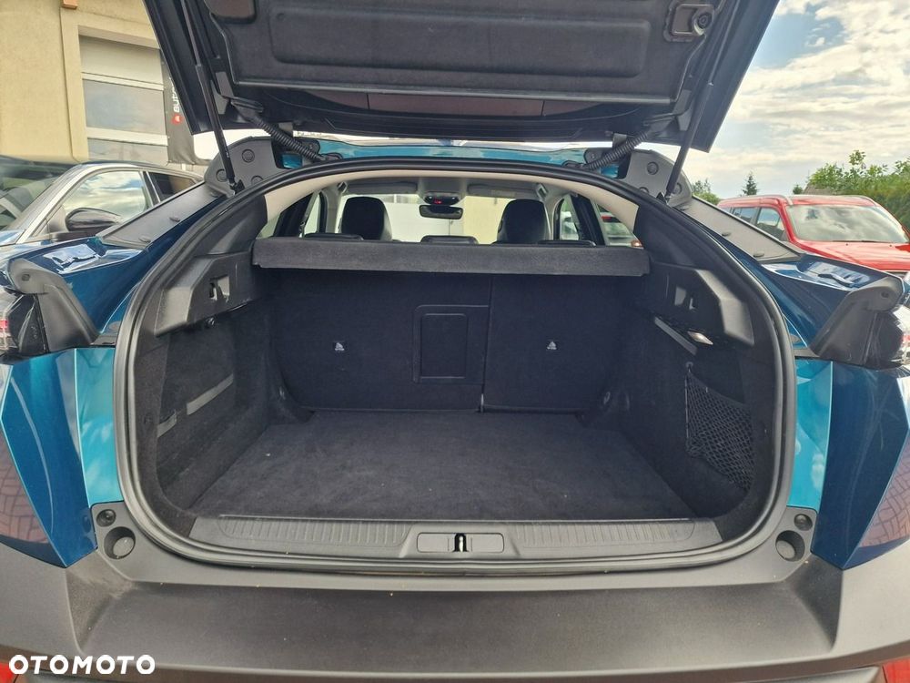 Peugeot 408 1.2 PureTech Allure S&S EAT8 - 19