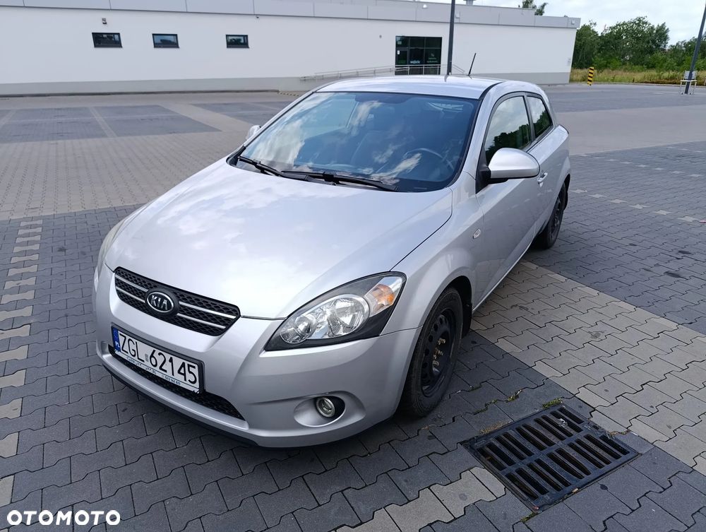 Kia ProCeed 1.6 CVVT LX - 1