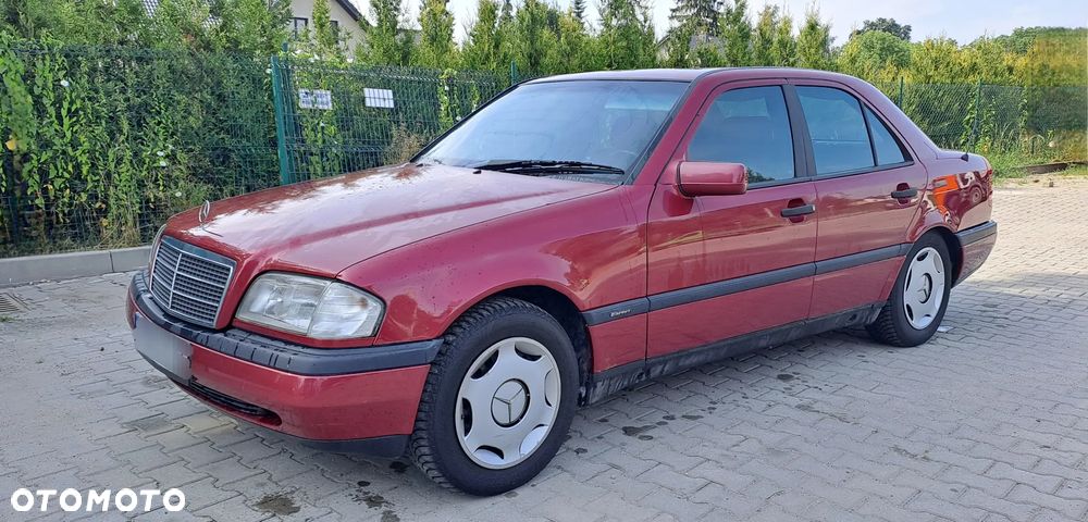 Mercedes-Benz Klasa C 180 Classic - 2
