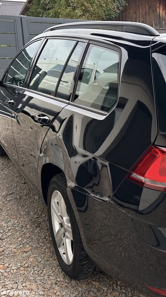 Volkswagen Golf 2.0 TDI SCR Comfortline - 25