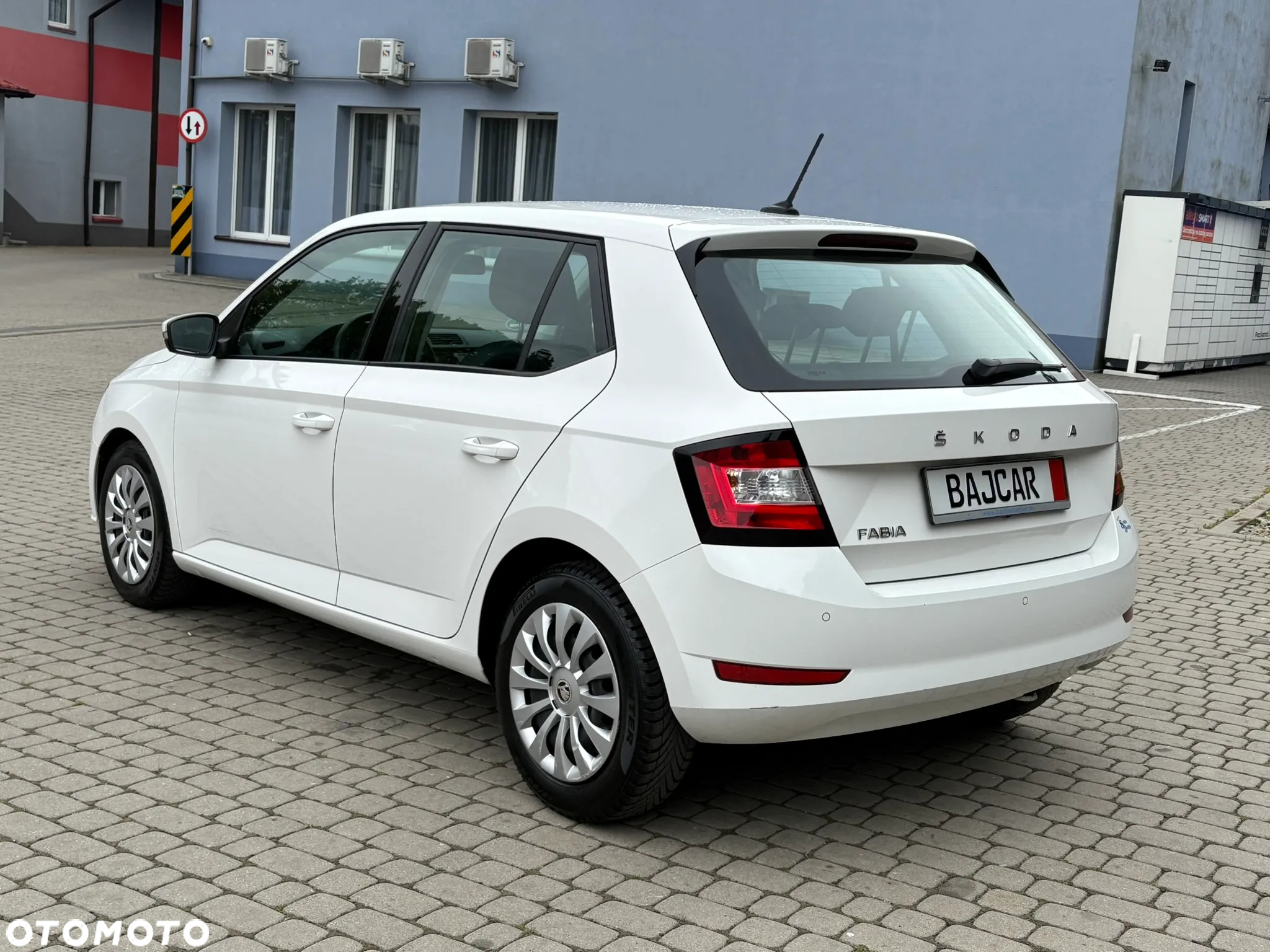 Skoda Fabia 1.0 MPI Clever - 5