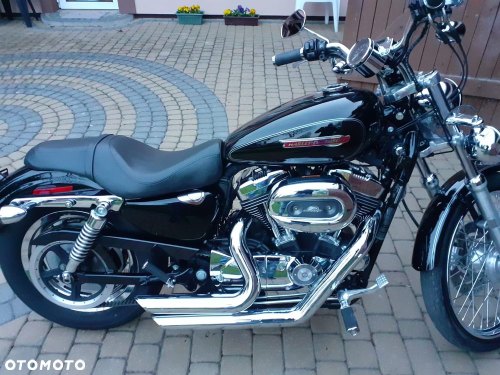 Harley-Davidson Sportster Custom 1200C - 1