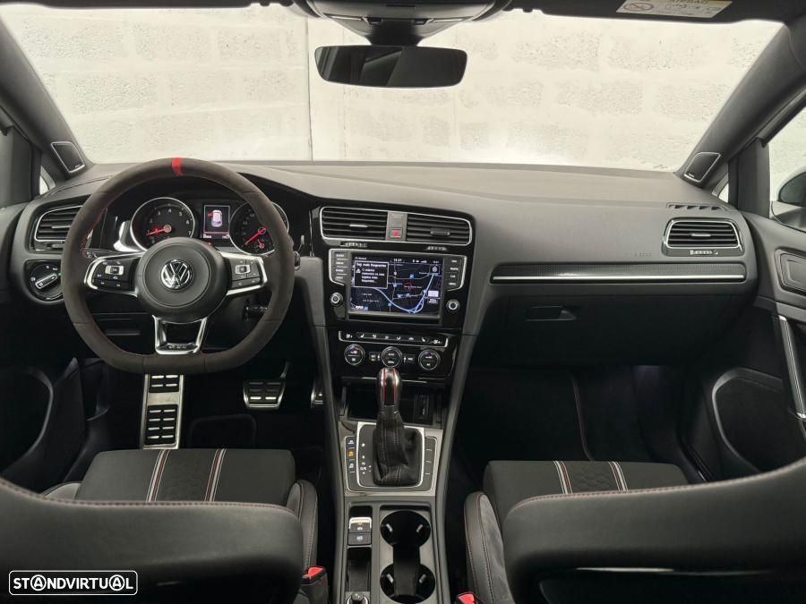 VW Golf GTI Clubsport DSG - 2