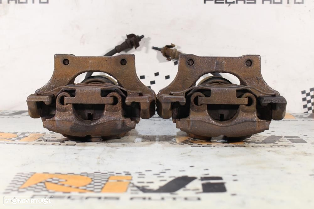 Travagem Traseiras BMW Serie 1 123d - E81 / E82 / E87 / E88 - 8