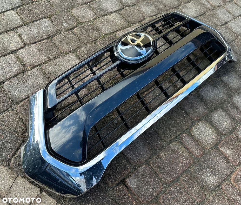 OE TOYOTA HILUX ATRAPA KRATA WLOTU POWIETRZA 53100-0KT30 - 2