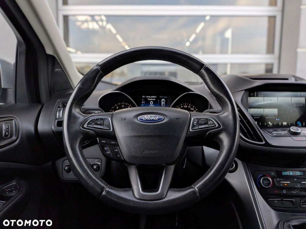 Ford Kuga 1.5 EcoBoost FWD Titanium ASS - 19