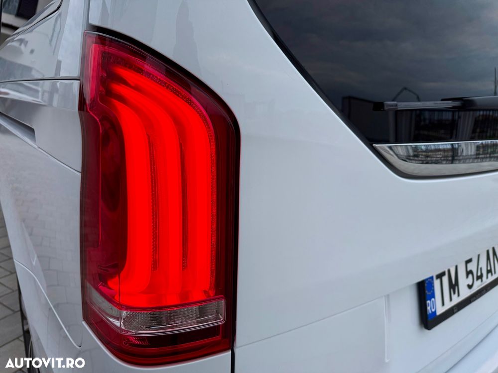 Mercedes-Benz V 300 d Lang 4Matic 9G-TRONIC Avantgarde Edition - 15