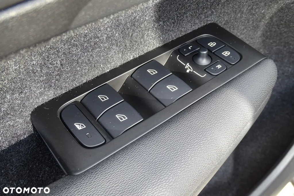 Volvo XC 40 T4 Recharge DKG Inscription Expression - 20