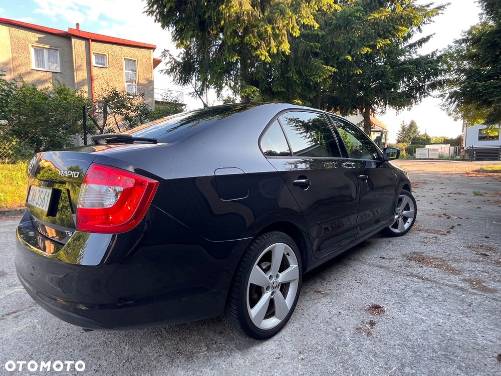 Skoda RAPID 1.2 TSI Elegance - 8